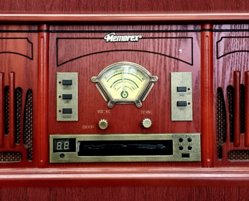 Memorex antique radio